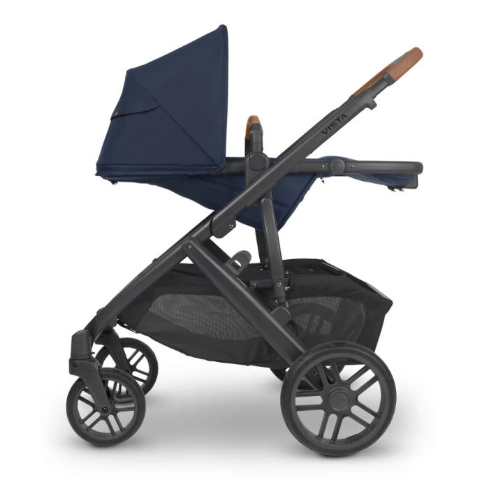 Vista V2 Twin Travel System With 2x Cloud T Car Seat & Bases - Image 7
