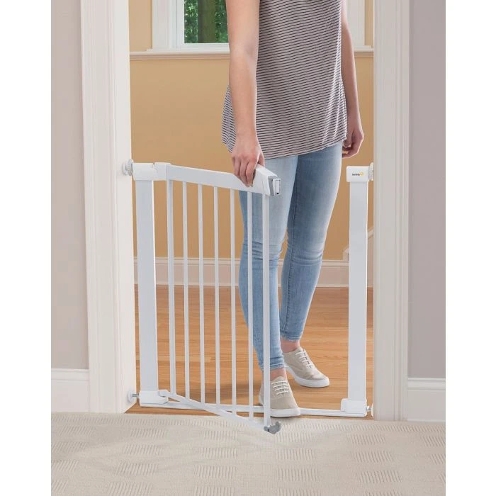 Flat Step Metal Safety Gate - Image 3